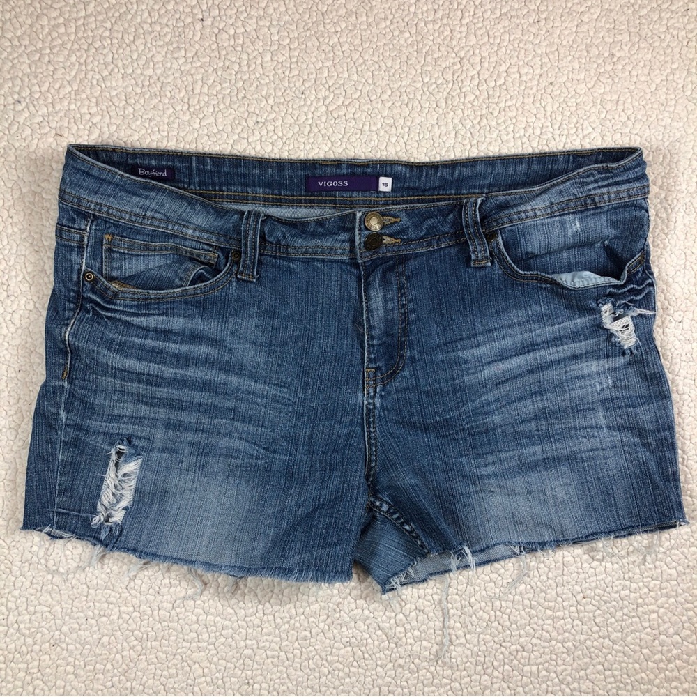 Vigoss Women’s/Juniors Boyfriend 15 Raw Hem Medium Wash Distressed Jean Shorts